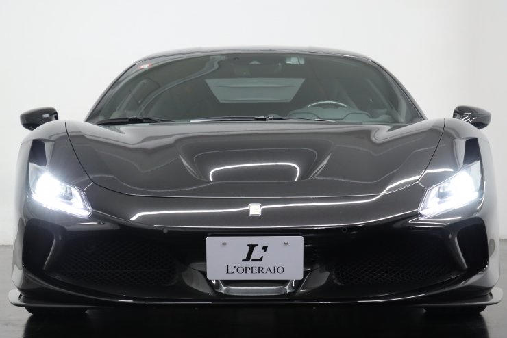 u2 model 1/64 フェラーリ　f8トリブート　ブラック XF MODEL 1/64 Scale Ferrari F8 Tributo Black Diecast Car