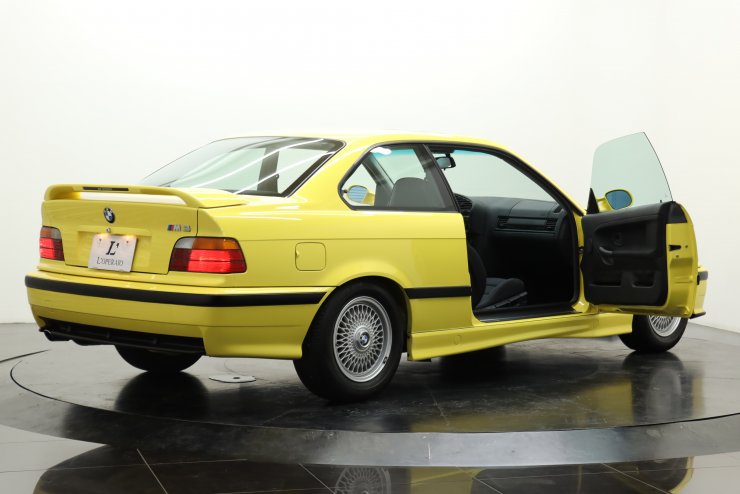 BMW 3シリーズ 318is 5MT 正規ディーラー車 走行100km 1オーナー車