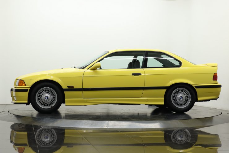 BMW 3シリーズ 318is 5MT 正規ディーラー車 走行100km 1オーナー