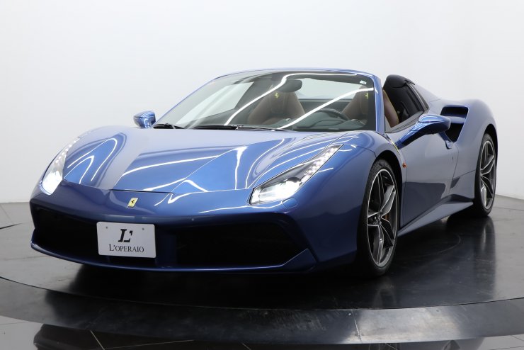 フェラーリ 488 Spyder F1 DCT 正規ディーラー車 純正20インチ鍛造