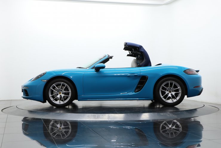 ポルシェ 718 ボクスター PDK 有償色 青幌 ツートンレザー
