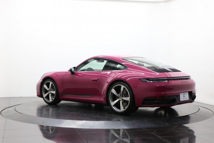 ポルシェ 911(Type992) Carrera T 7MT 1オーナー OP総額約228万