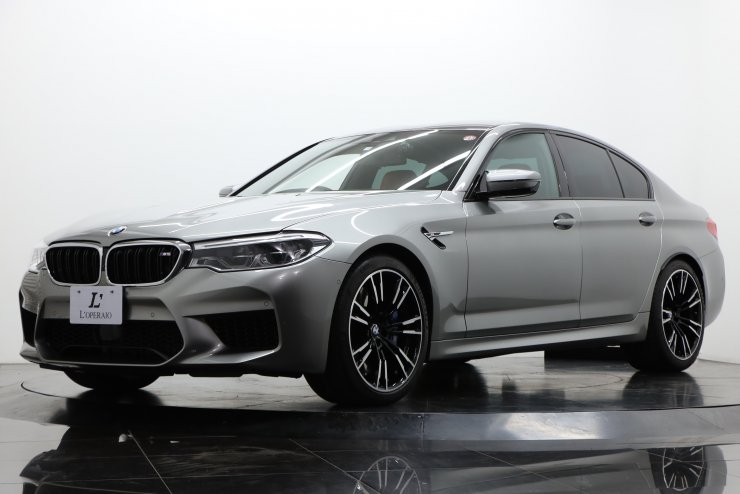 BMW M5 M xDrive 茶×黒レザー カーボントリム ハーマンカードン 純正20