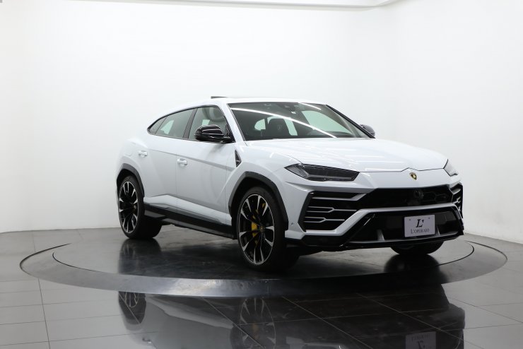 ランボルギーニ ウルス 4.0 ホワイト×ブラック2トーンレザー 4