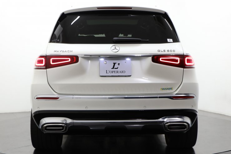 メルセデスベンツ マイバッハ GLS600 4マチック 1オーナー 有償色 黒革