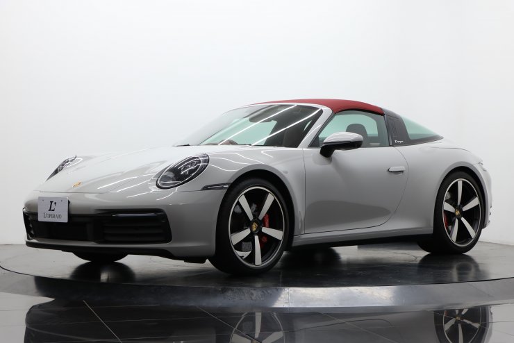 ポルシェ 911(Type992) Targa 4S PDK オプションカラー：クレヨン