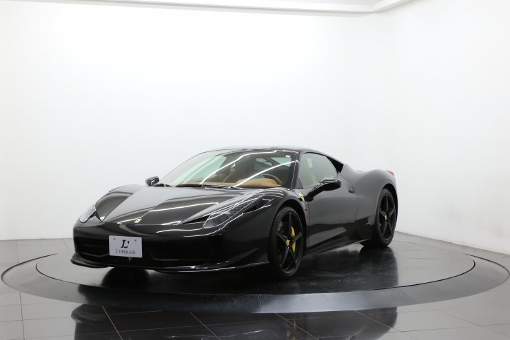 フェラーリ 458 Italia F1 DCT 正規ディーラー車 カーボンLED