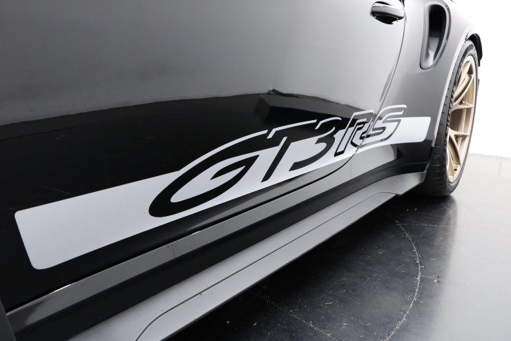 ポルシェ 911(Type992) GT3RS PDK 1オーナー 走行距離600km未満