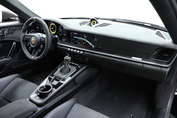 ポルシェ 911(Type992) GT3RS PDK 1オーナー 走行距離600km未満