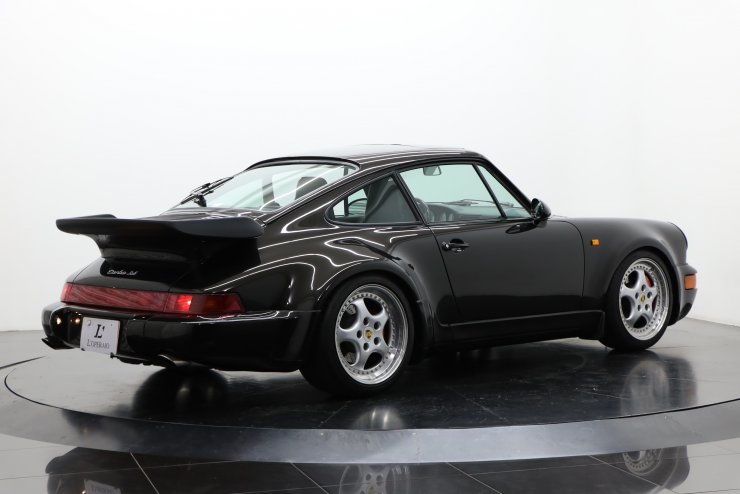 ポルシェ 911(Type964) Turbo 3.6 5MT 後期モデル 新車並行車