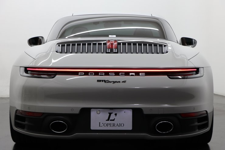 ポルシェ 911(Type992) Targa4 PDK スペシャルカラー：クレヨン 幌
