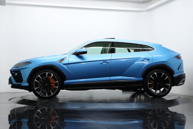 ランボルギーニ ウルス 4.0 右ハンドル 1オーナー オプション