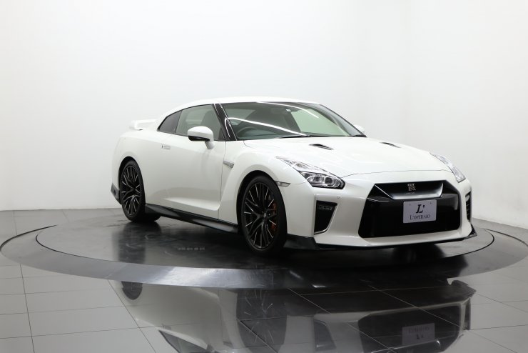 日産 GT-R ピュアエディション MY20 1オーナー ブリリアントホワイト