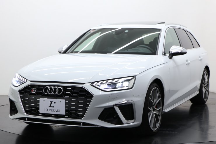 アウディ S4アバント 後期モデル 希少左ハンドル パノラマルーフ