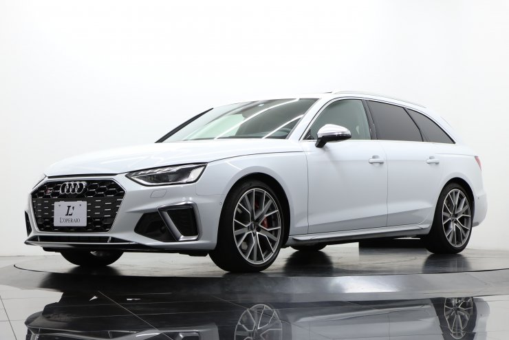 アウディ S4アバント 後期モデル 希少左ハンドル パノラマルーフ