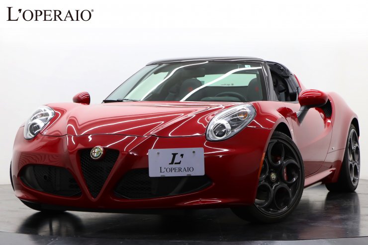 アルファロメオ 4C スパイダー 黒革 18/19インチアルミ スポーツ