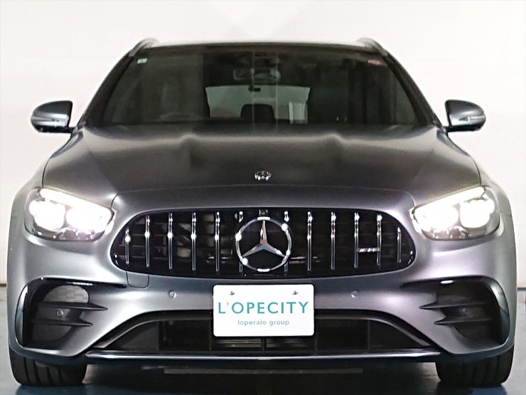 AMG Eクラス E53 4MATIC+ Stationwagon 現行モデル セレナイトグレー