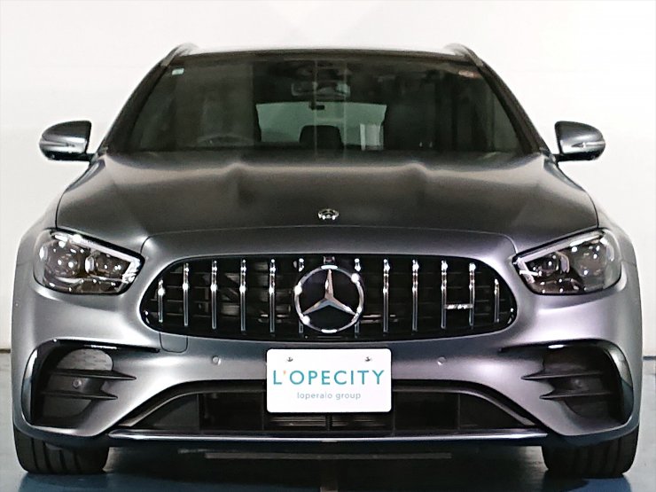 AMG Eクラス E53 4MATIC+ Stationwagon 現行モデル セレナイトグレー 