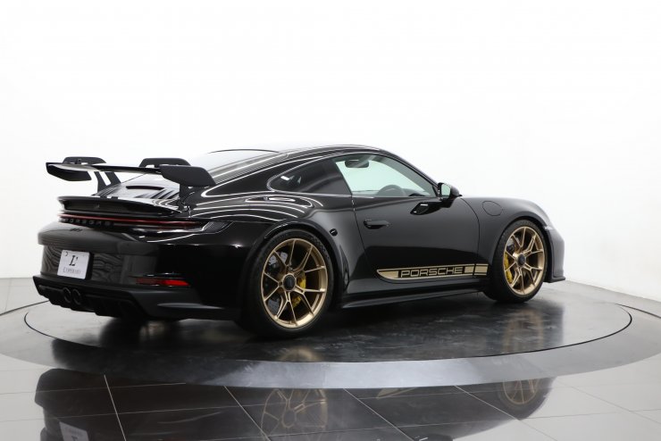 ポルシェ 911(Type992) GT3 6MT OP総額約609万円 クラブスポーツPKG