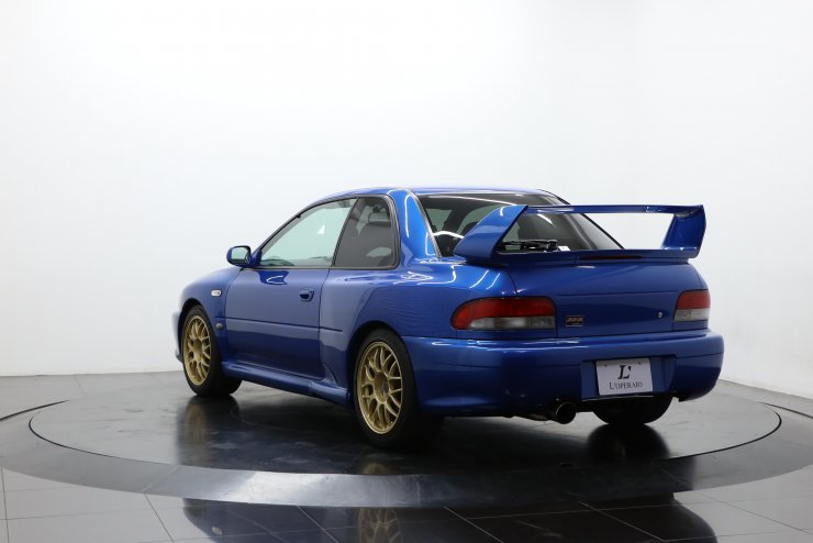 スバル インプレッサ 22B STiバージョン 5MT 限定400台 17インチBBS