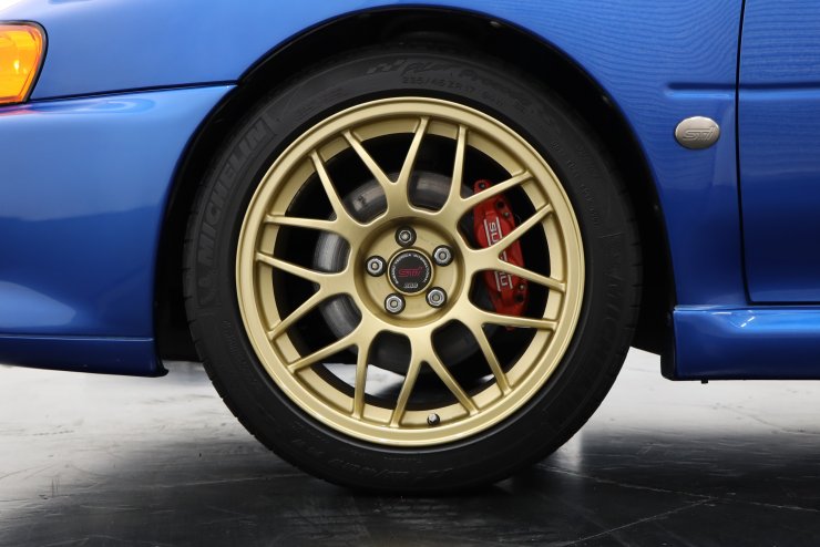 スバル インプレッサ 22B STiバージョン 5MT 限定400台 17インチBBS