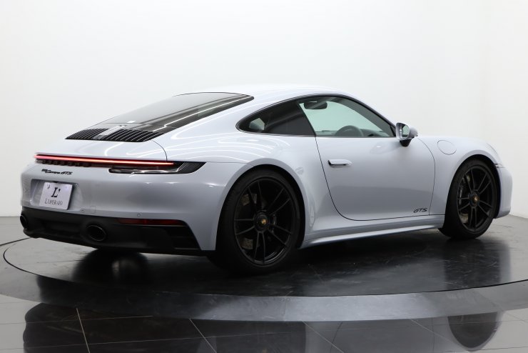 ポルシェ 911(Type992) Carerra GTS PDK 1オーナー 有償カラー