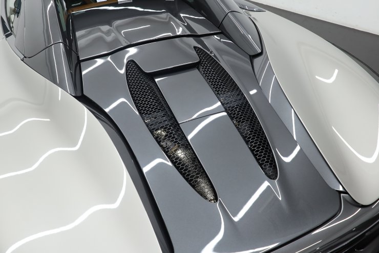 マクラーレン 570S Spider 有償カラー 左ハンドル ブラウンレザー