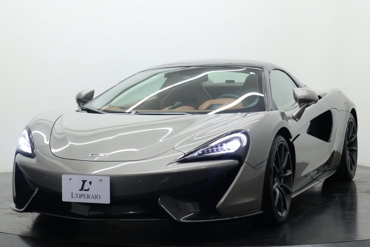 マクラーレン 570S Spider 有償カラー 左ハンドル ブラウンレザー