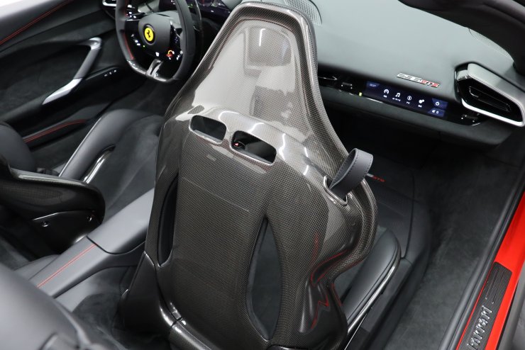 フェラーリ 296 GTS F1 DCT 1オーナー 正規D車 新車