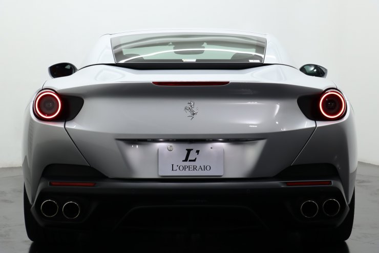 フェラーリ ポルトフィーノ F1 DCT 右H ボルドーレザー 20インチ鍛造