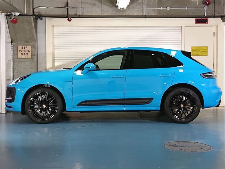 ポルシェ マカン GTS PDK 1オーナー 有償色マイアミブルー GTS