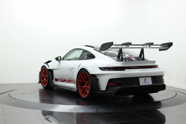 ポルシェ 911(Type992) GT3 RS PDK ヴァイザッハPKG 1オーナー 左
