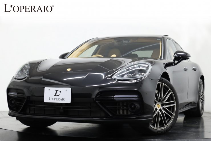 ポルシェ パナメーラ Turbo PDK ベージュレザー 4WS スポーツクロノPKG 