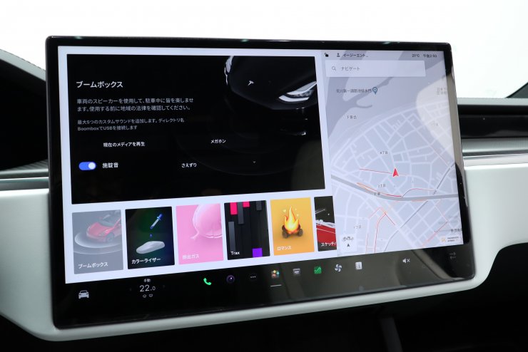 テスラ モデルX プラッド 左ハンドル 現行モデル 有償カラー ホワイト