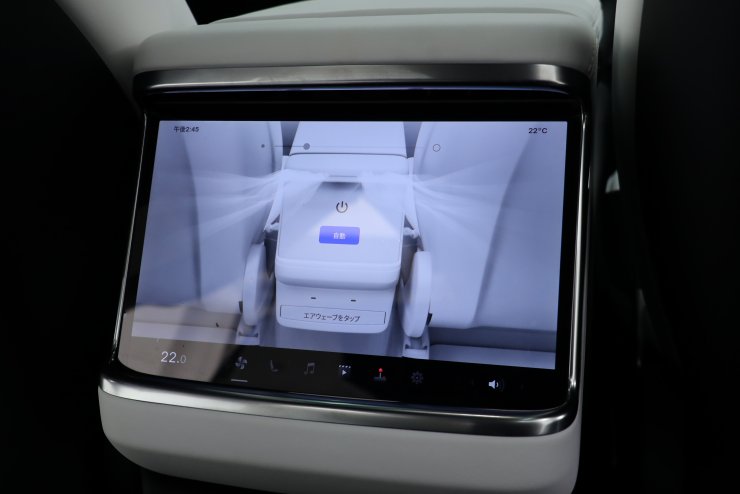 テスラ モデルX プラッド 左ハンドル 現行モデル 有償カラー ホワイト