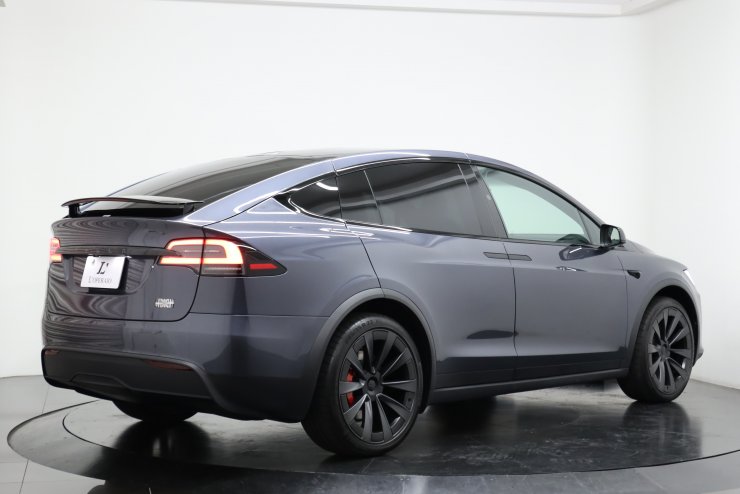 テスラメドベッドジェネレーター（説明書付き：新品：中型テスラ缶：新型） テスラ モデルX プラッド 左ハンドル 現行モデル 有償カラー ホワイト