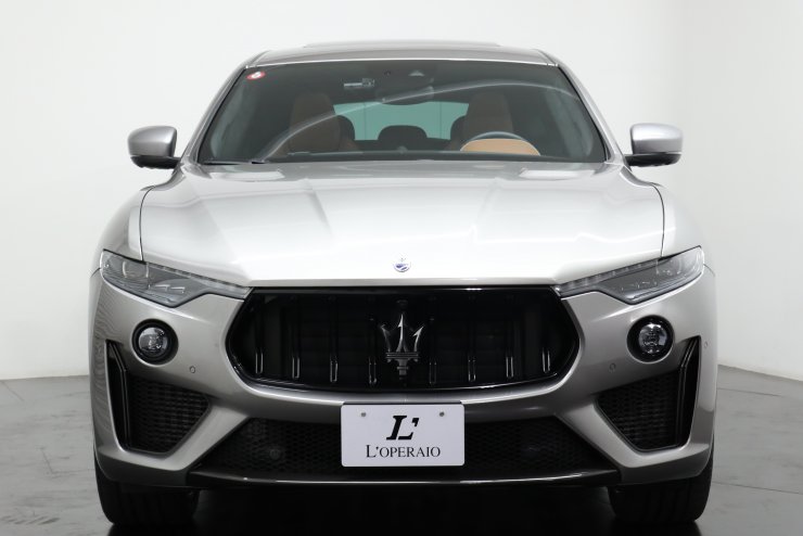 処分SALE!マセラティレヴァンテ1/18LimitedEdition39/50 処分SALE!マセラティレヴァンテ1/18LimitedEdition39/50 処分