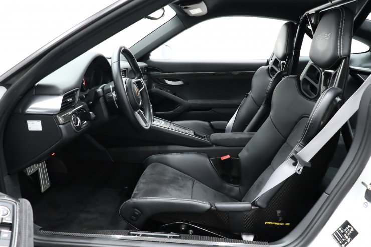 ポルシェ 911(Type991) GT3 RS PDK PCCB スポーツクロノPKG