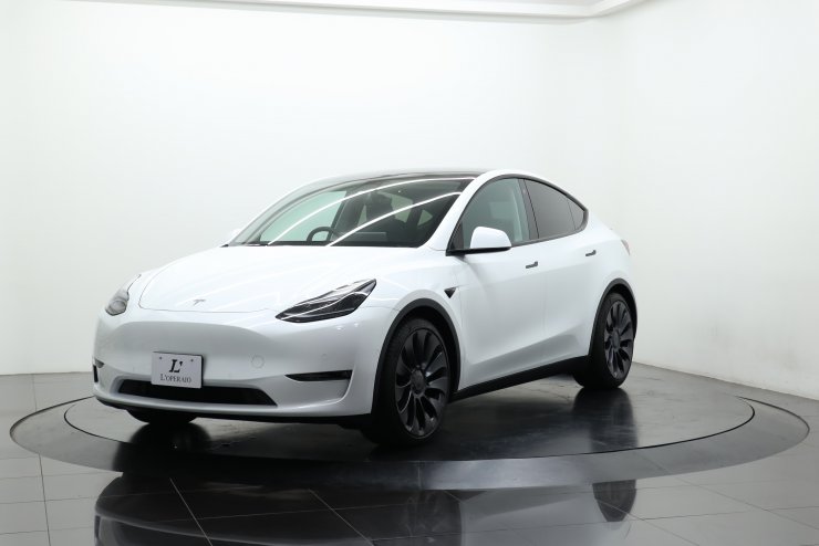 テスラ モデルY パフォーマンス 1オーナー フルセルフドライビング