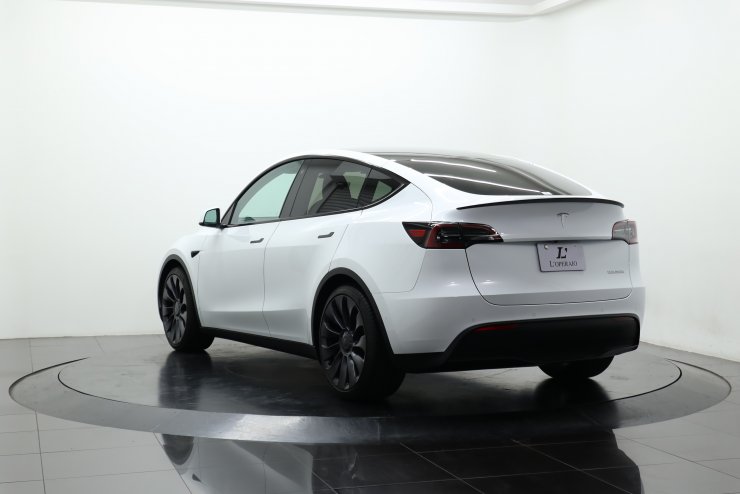 テスラ モデルY パフォーマンス 1オーナー フルセルフドライビング