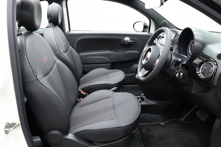 フィアット 500C 120th Tuxedo 1オーナー 限定100台 専用16インチ