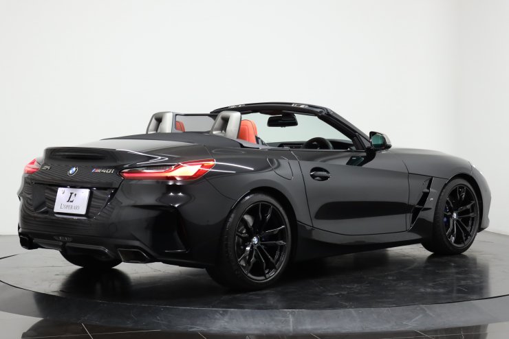 BMW Z4 M40i 1オーナー 後期モデル 有償カラー レッドレザー