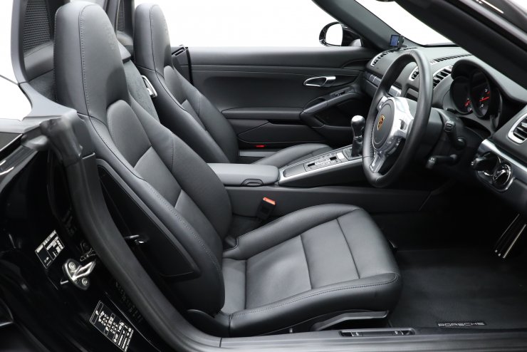 ポルシェ ボクスター (Type981)Boxter Black Edition 6MT 特別仕様車
