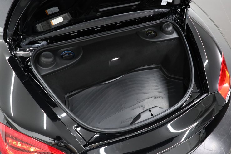 ポルシェ ボクスター (Type981)Boxter Black Edition 6MT 特別仕様車