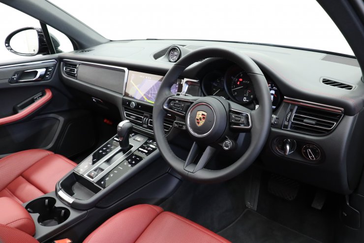 ポルシェ パスポートケース 新型 マカン パープル割引