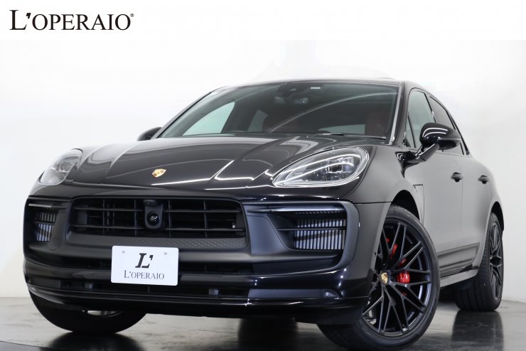 ポルシェ マカン GTS PDK 1オーナー 現行モデル 有償カラー レッド