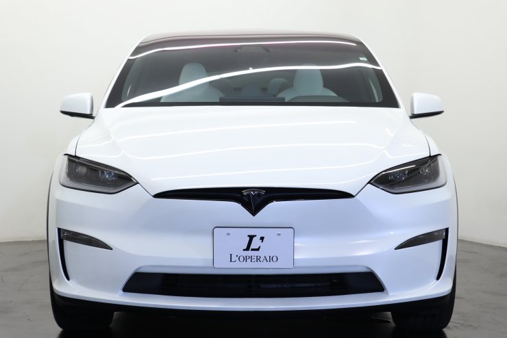 テスラ モデルX 現行モデル 白×黒革 7シート フルセルフドライビング