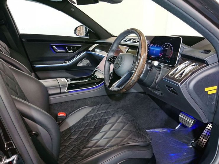 メルセデスベンツ Sクラス S500 4MATIC AMGラインPKG (ISG搭載モデル