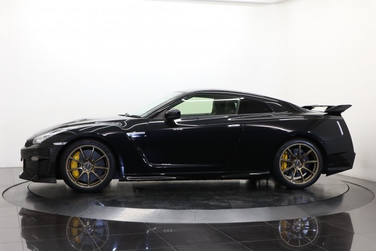 日産 GT-R Premium edition T-spec 1オーナー 特別仕様車 カーボン