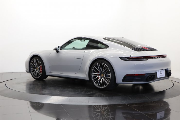 ポルシェ 911(Type992) カレラS PDK 1オーナー クレヨン ブラック